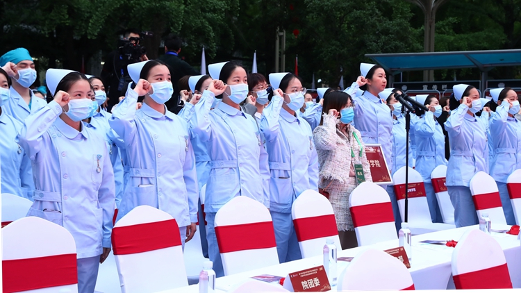 商洛学院护理学专业学生荣获“第十届中国大学生医学技术技能大赛”护理学专业赛道西南西北分赛区三等奖 